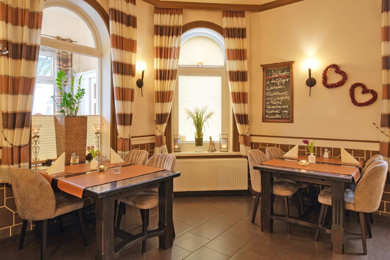 Hotel-Restaurant Holsteiner Hof غيزتاخت المظهر الخارجي الصورة