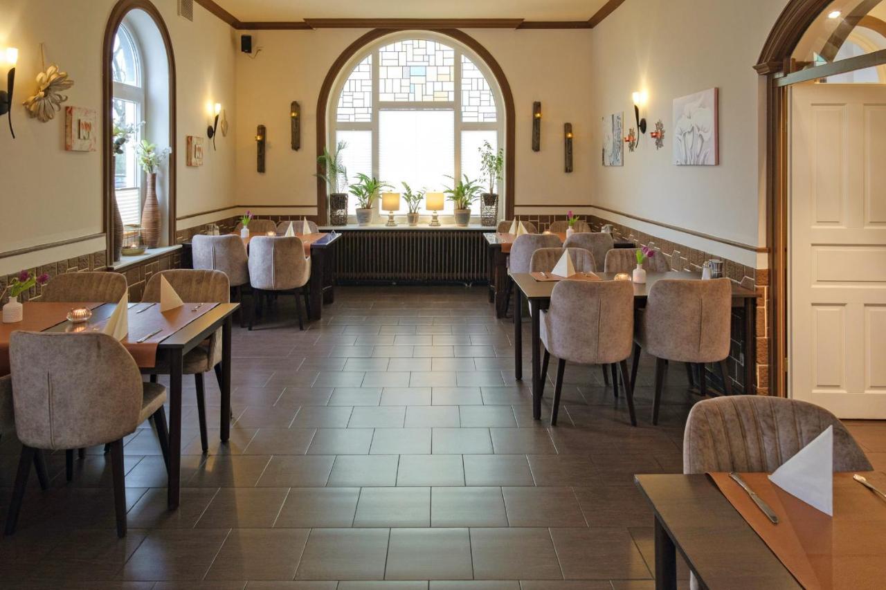 Hotel-Restaurant Holsteiner Hof غيزتاخت المظهر الخارجي الصورة
