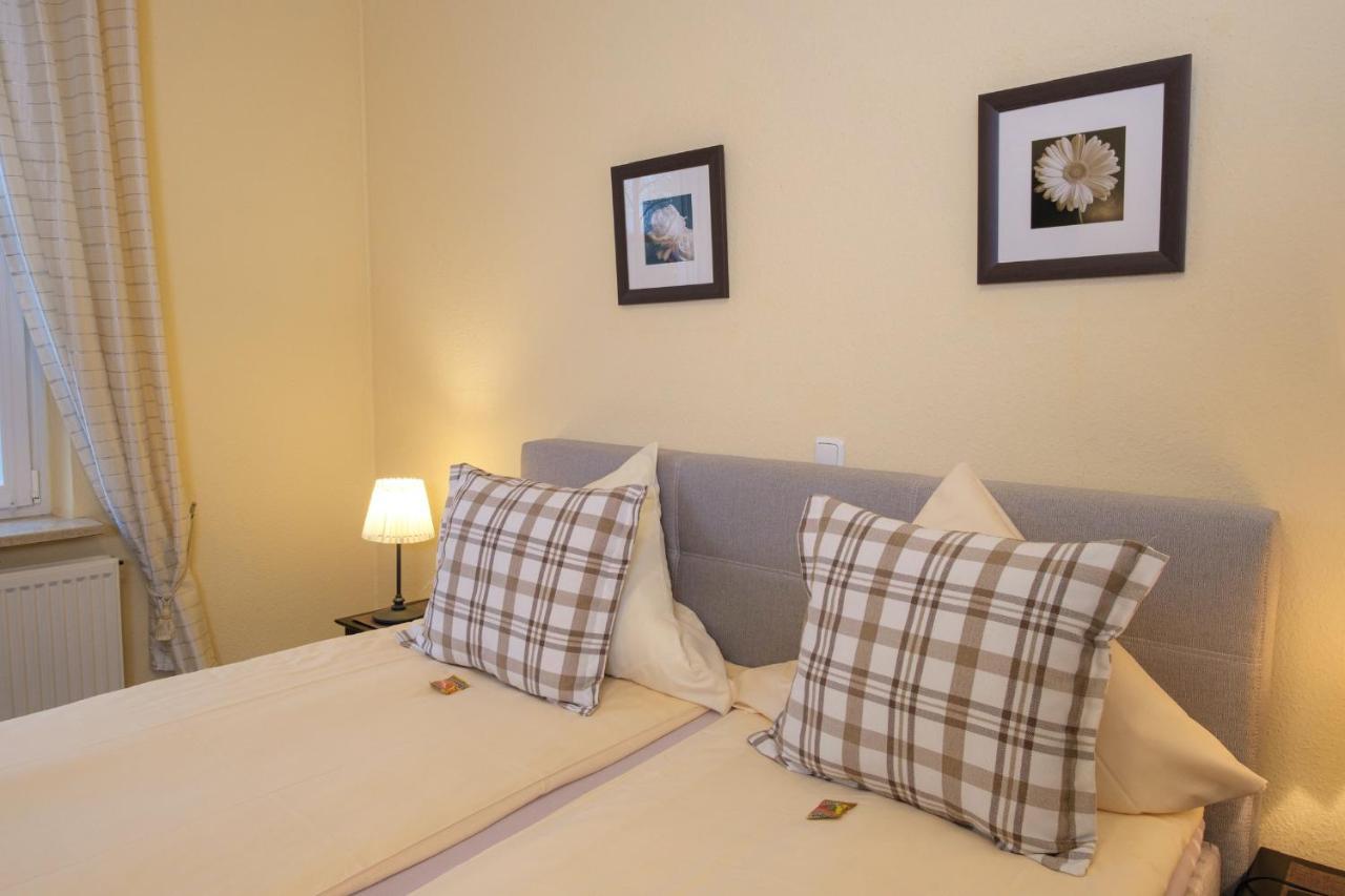 Hotel-Restaurant Holsteiner Hof غيزتاخت المظهر الخارجي الصورة