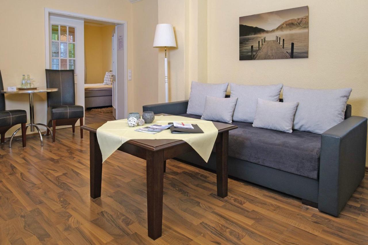 Hotel-Restaurant Holsteiner Hof غيزتاخت المظهر الخارجي الصورة