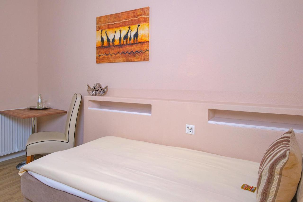 Hotel-Restaurant Holsteiner Hof غيزتاخت المظهر الخارجي الصورة