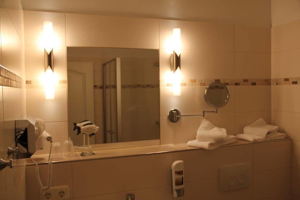 Hotel-Restaurant Holsteiner Hof غيزتاخت المظهر الخارجي الصورة