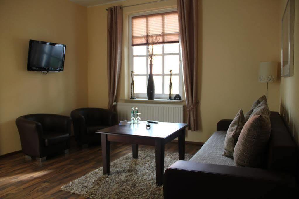 Hotel-Restaurant Holsteiner Hof غيزتاخت المظهر الخارجي الصورة